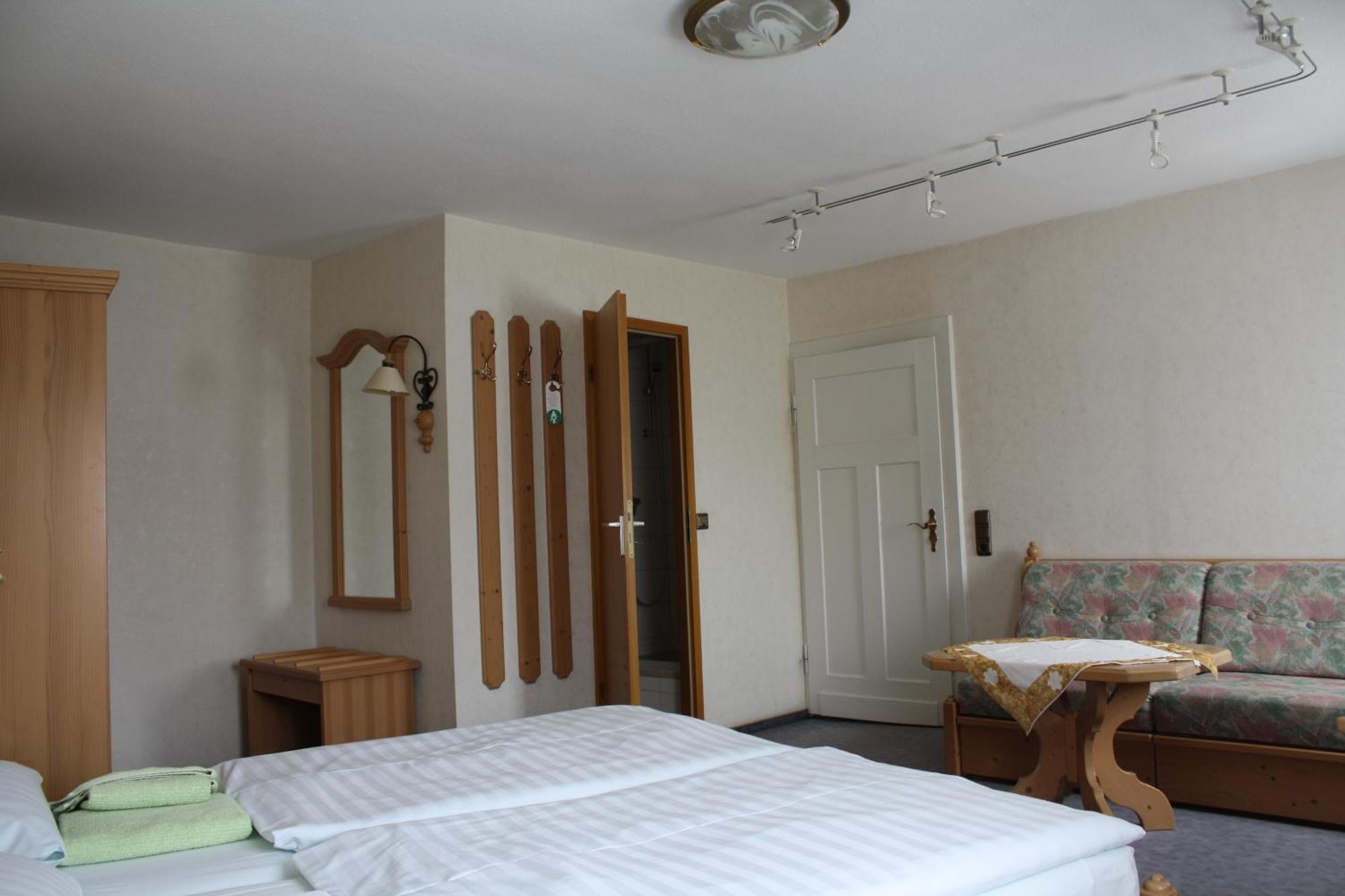 Hotel St. Hubertus Wallmerod Eksteriør bilde